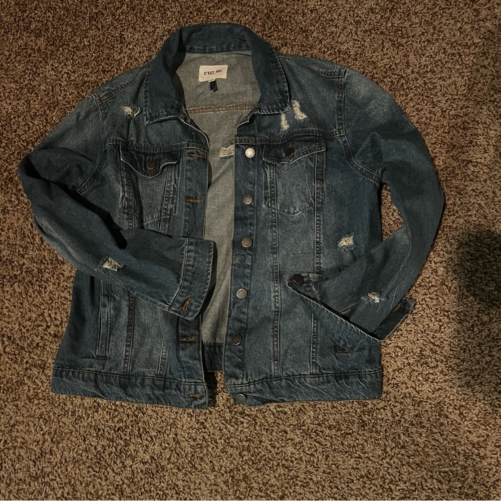 NWOT oversized Boyfriend Denim Jacket